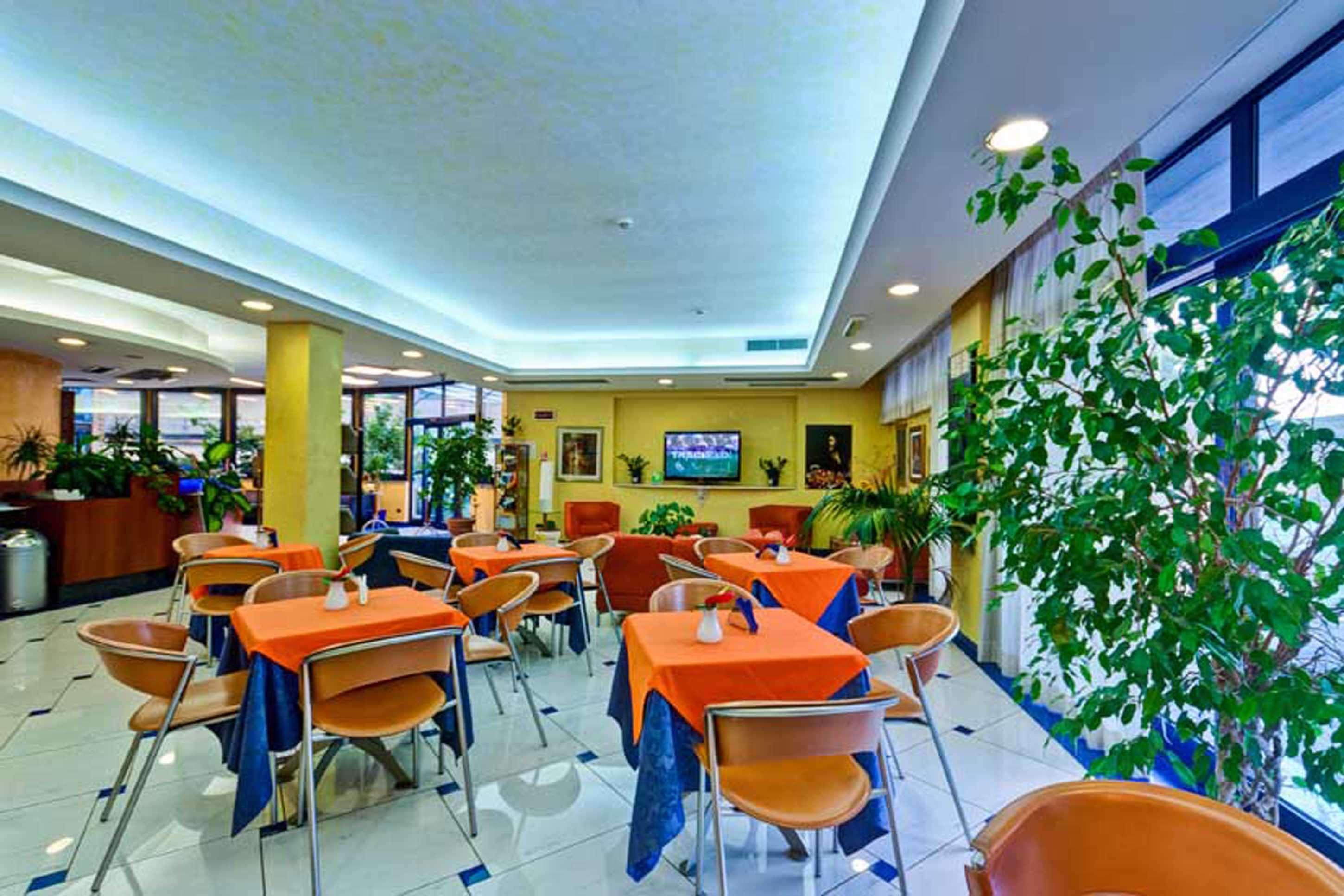 Best Western Blu Hotel Roma Kültér fotó