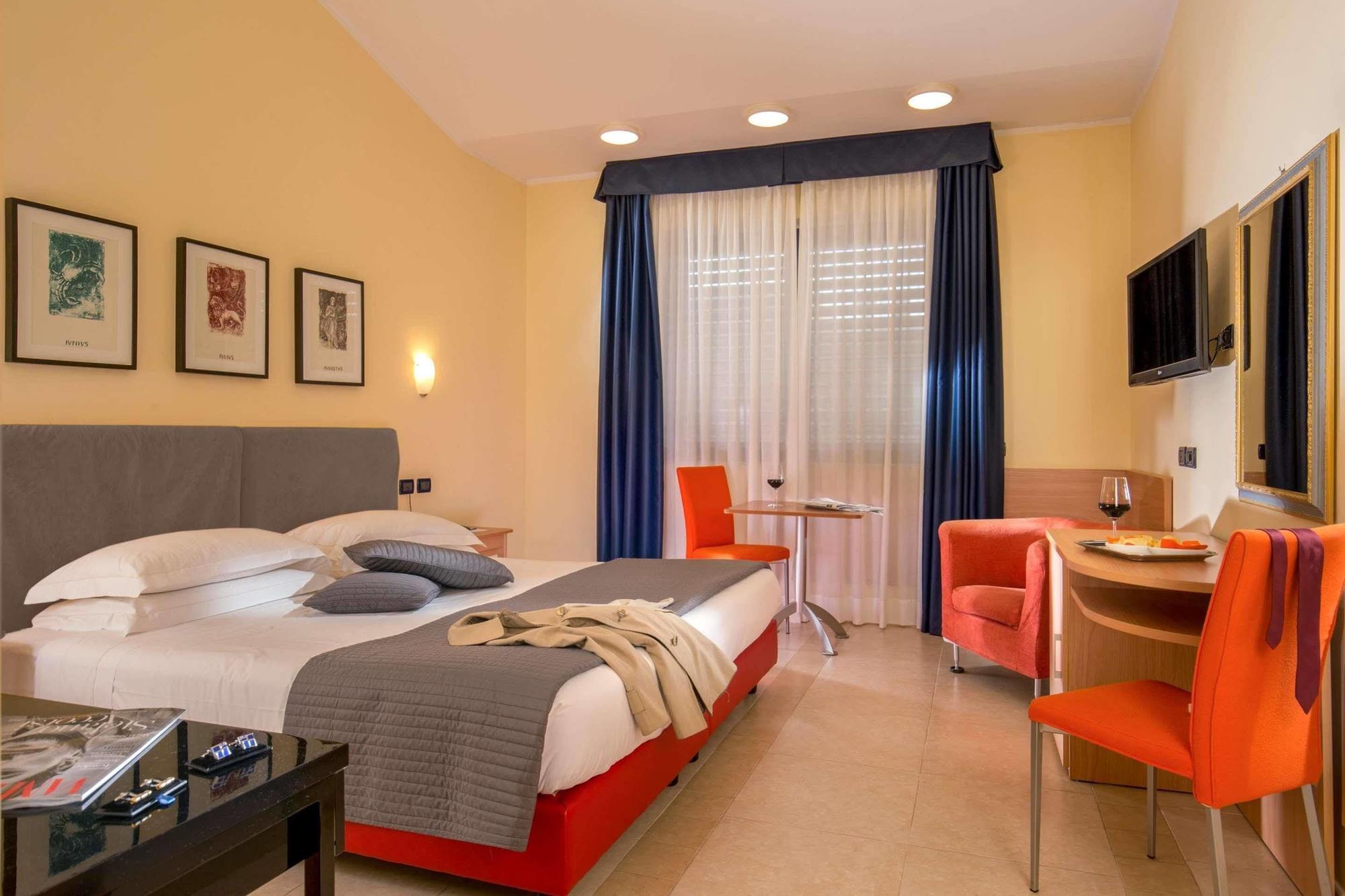 Best Western Blu Hotel Roma Kültér fotó